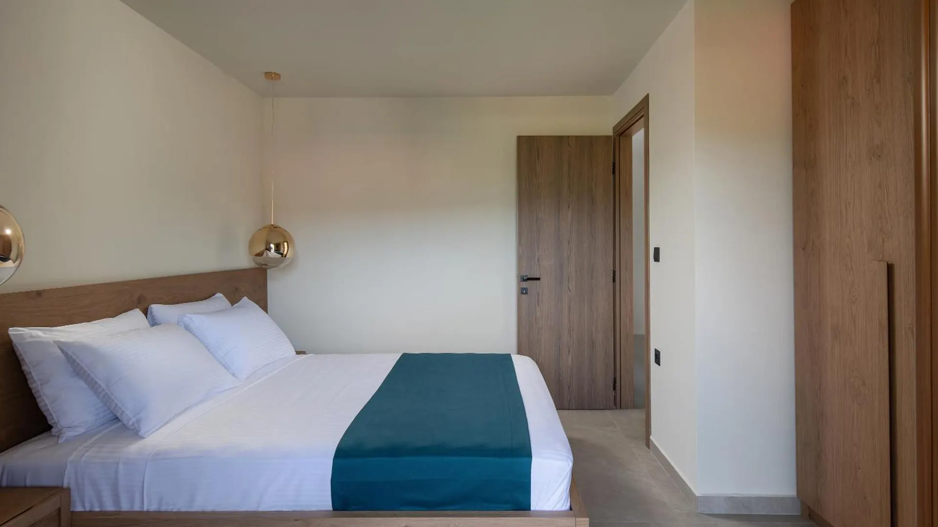Hotel Pontos Sarti