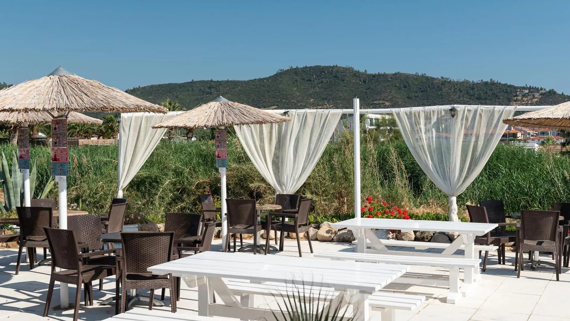 Hotel Pontos Sarti 3*,