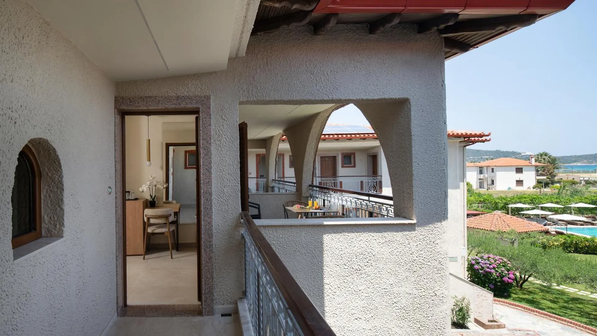 Hotel Pontos Sarti